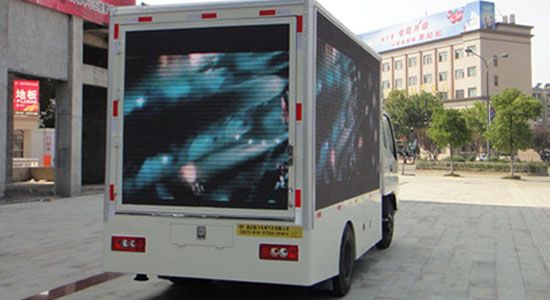 福田時(shí)代LED廣告宣傳車