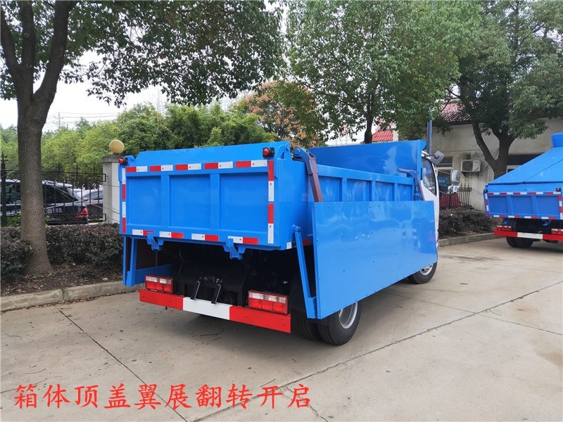 東風(fēng)5方污泥清運(yùn)車(chē)