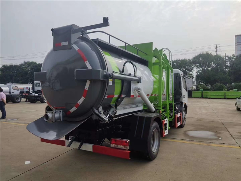 東風(fēng)7方餐廚垃圾車(chē)(圓罐)