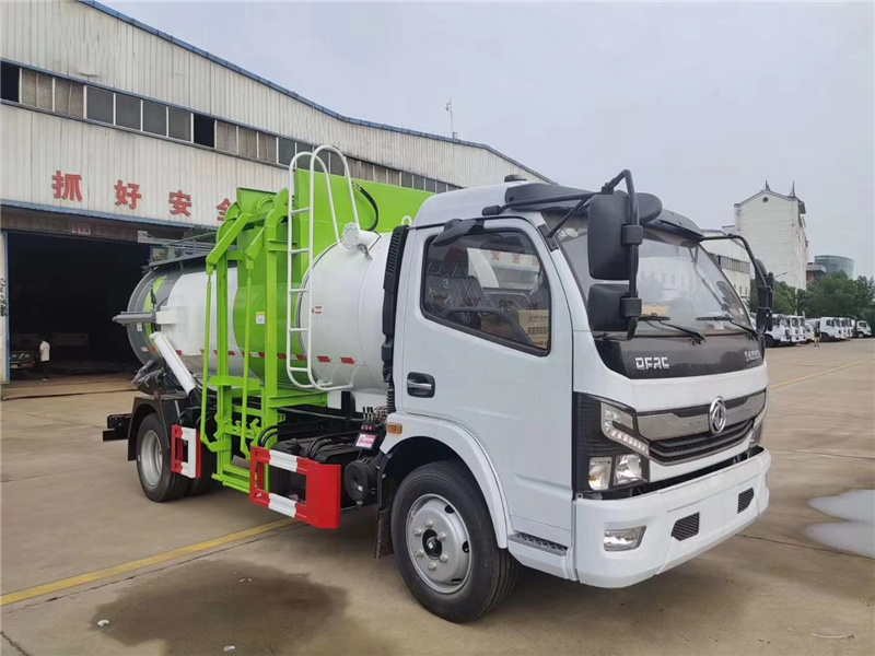 東風(fēng)7方餐廚垃圾車(chē)(圓罐)