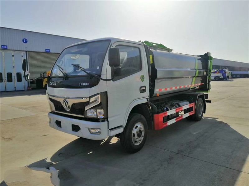 國六8方側(cè)裝壓縮垃圾車