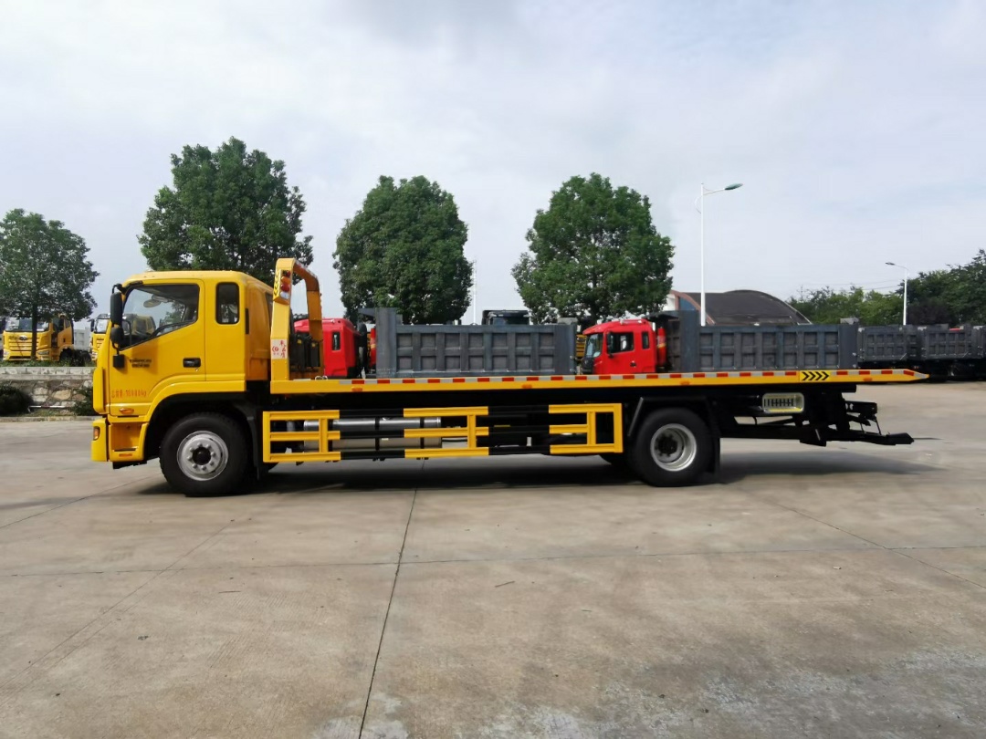 江淮國六一拖二大黃牌清障車