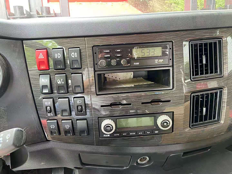 �������J6L��ǰ�ĺ���ƽ���\ݔ܇