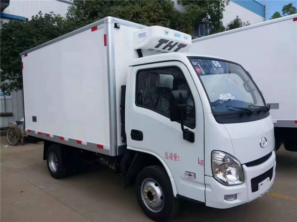 (國(guó)六3.26米)躍進(jìn)小福星冷藏車(chē)